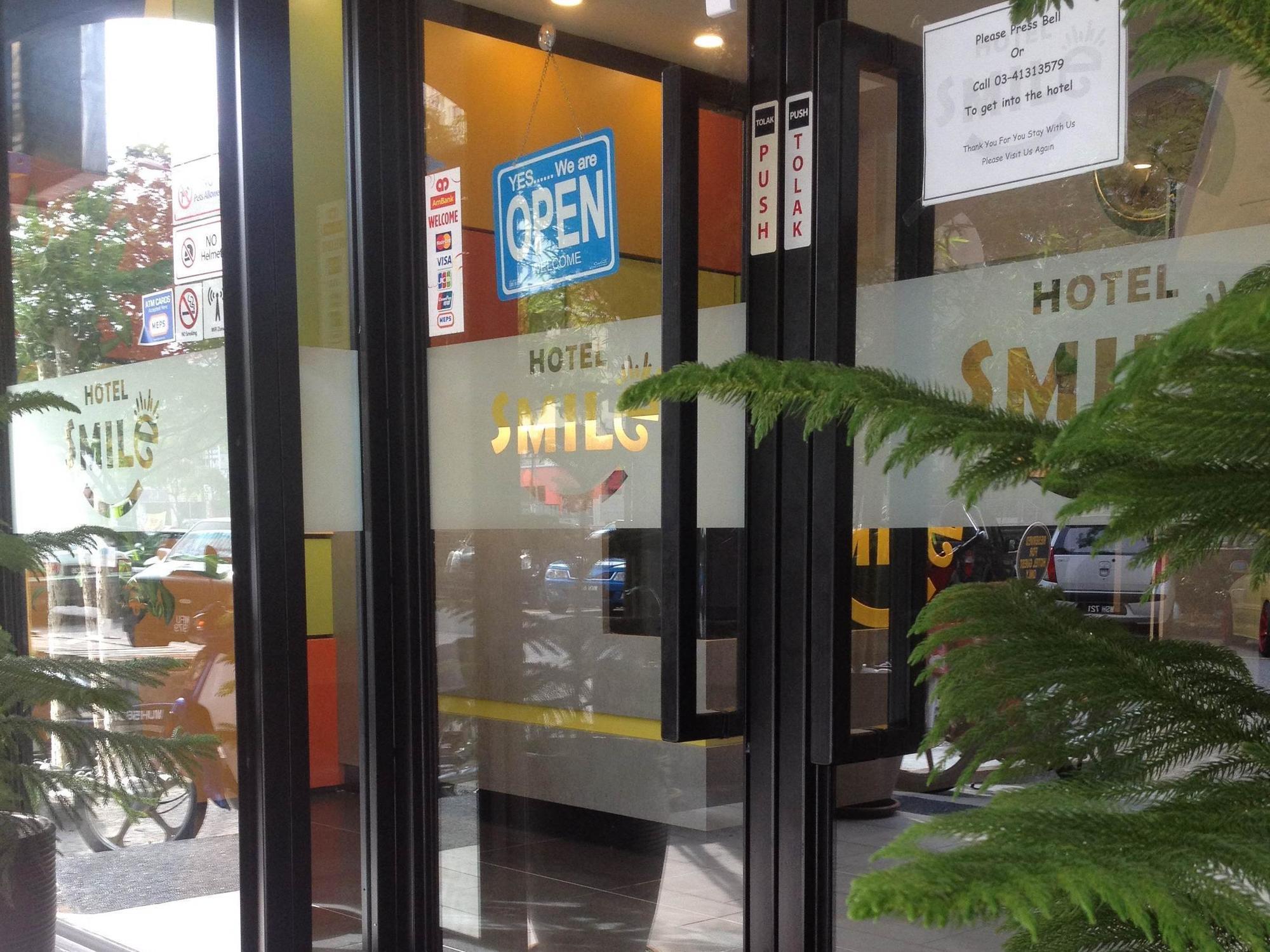 翠湖园微笑酒店 吉隆坡 外观 照片